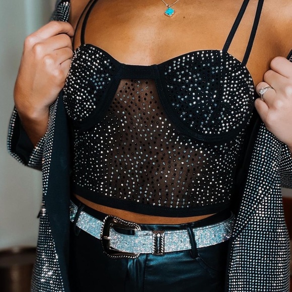 top chic Tops - Mesh Studded Crop Top NBW